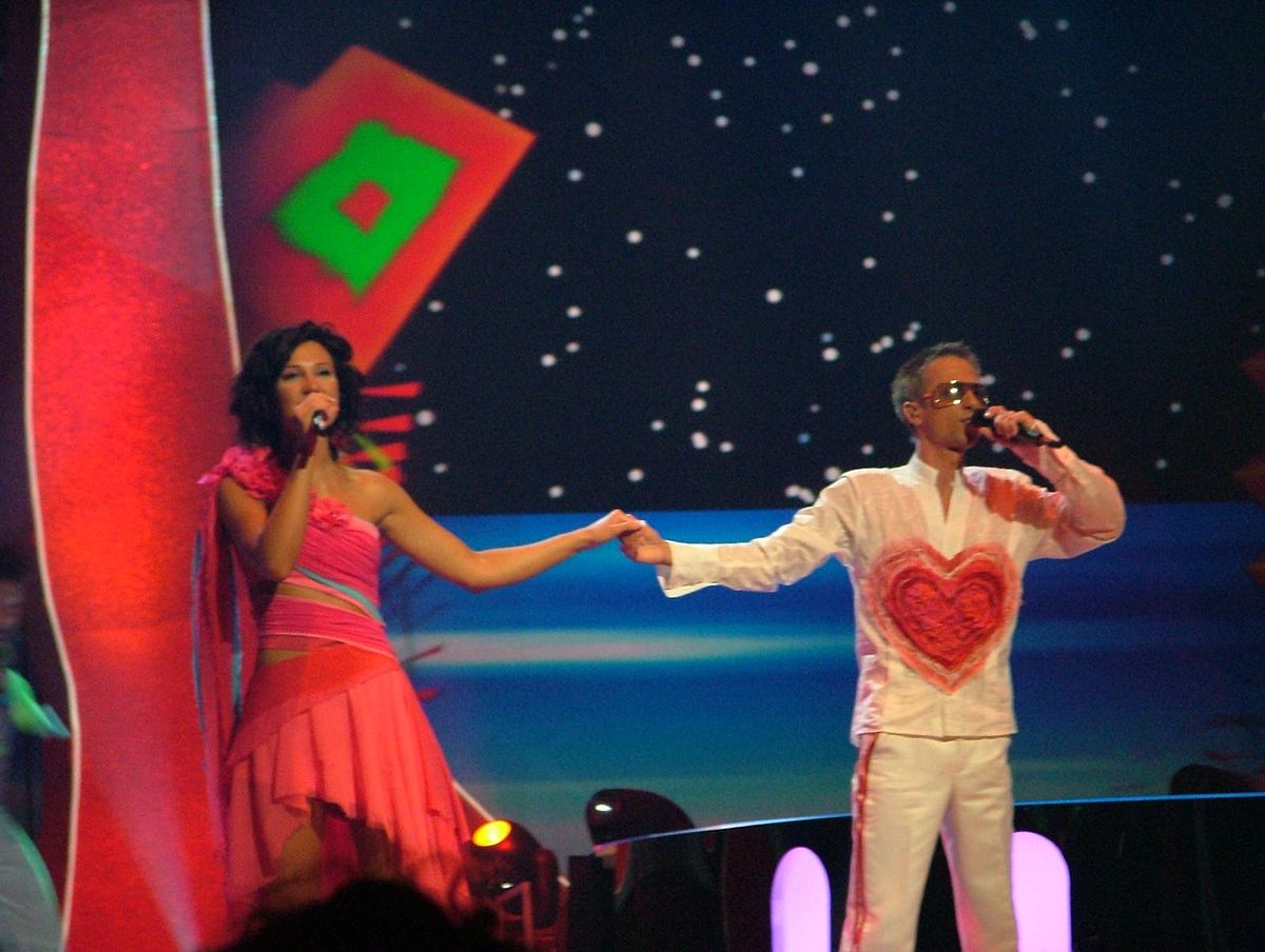 Eurovizija 2004: Linas ir Simona - What's Happened To Your Love