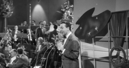 Eurovizija 1958 nugalėtojas: André Claveau - Dors, Mon Amour